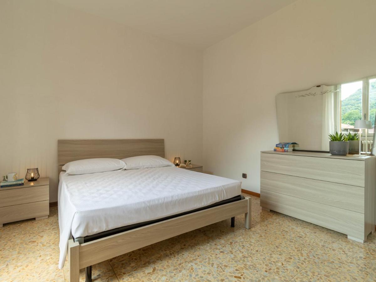 Mamma Ciccia Holiday Home - Mountains & Lake Мандельо дел Ларио Екстериор снимка