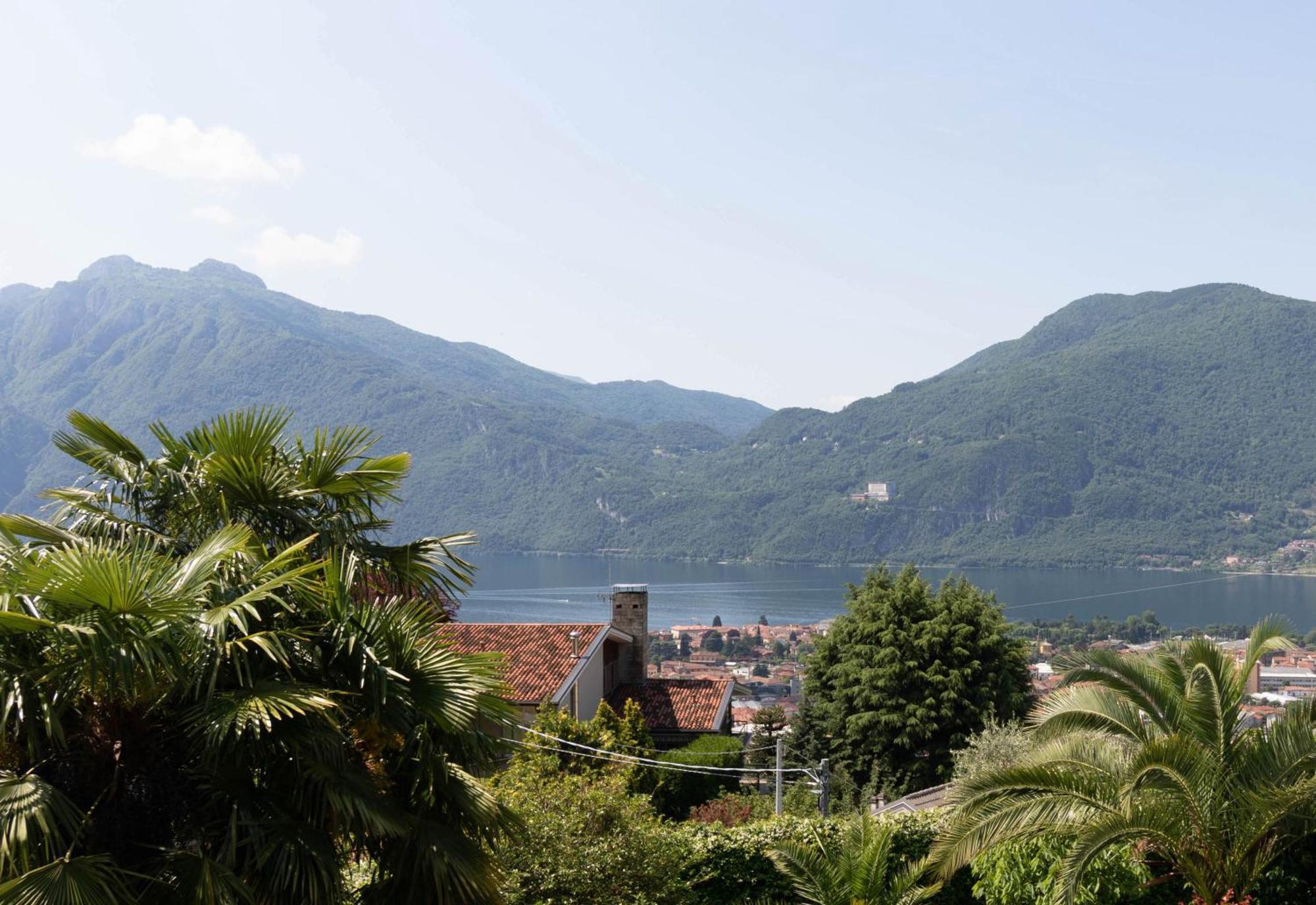 Mamma Ciccia Holiday Home - Mountains & Lake Мандельо дел Ларио Екстериор снимка
