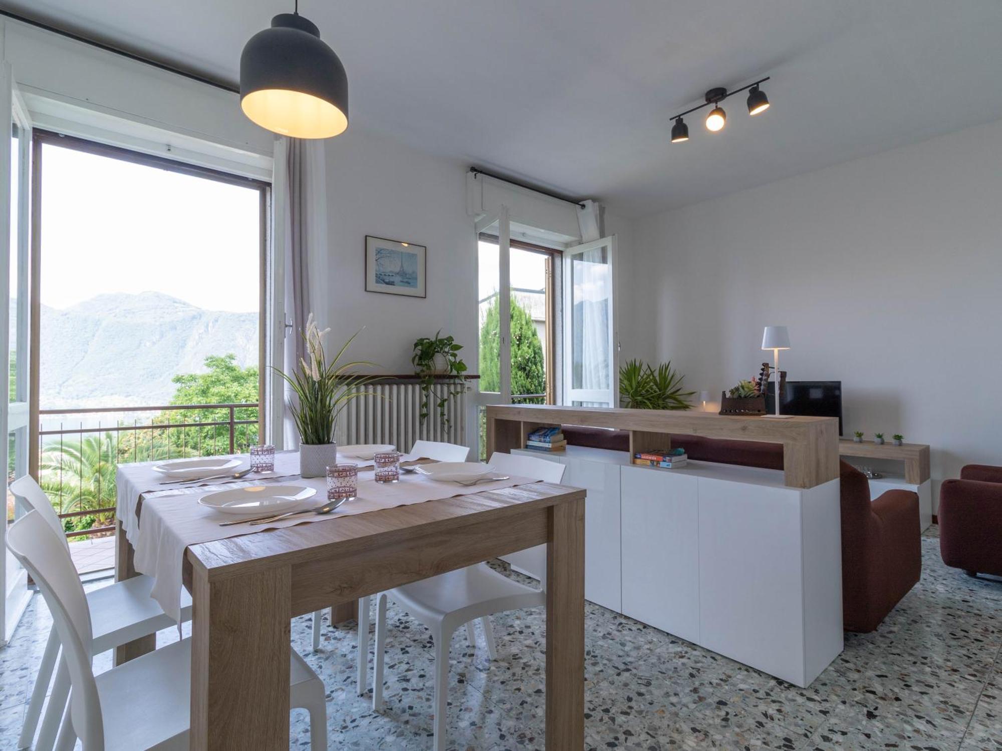 Mamma Ciccia Holiday Home - Mountains & Lake Мандельо дел Ларио Екстериор снимка